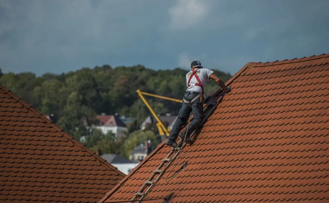 Essential Homeowner Insights: How Long Does a Roof Last on a House? Nigh Point North Carolina