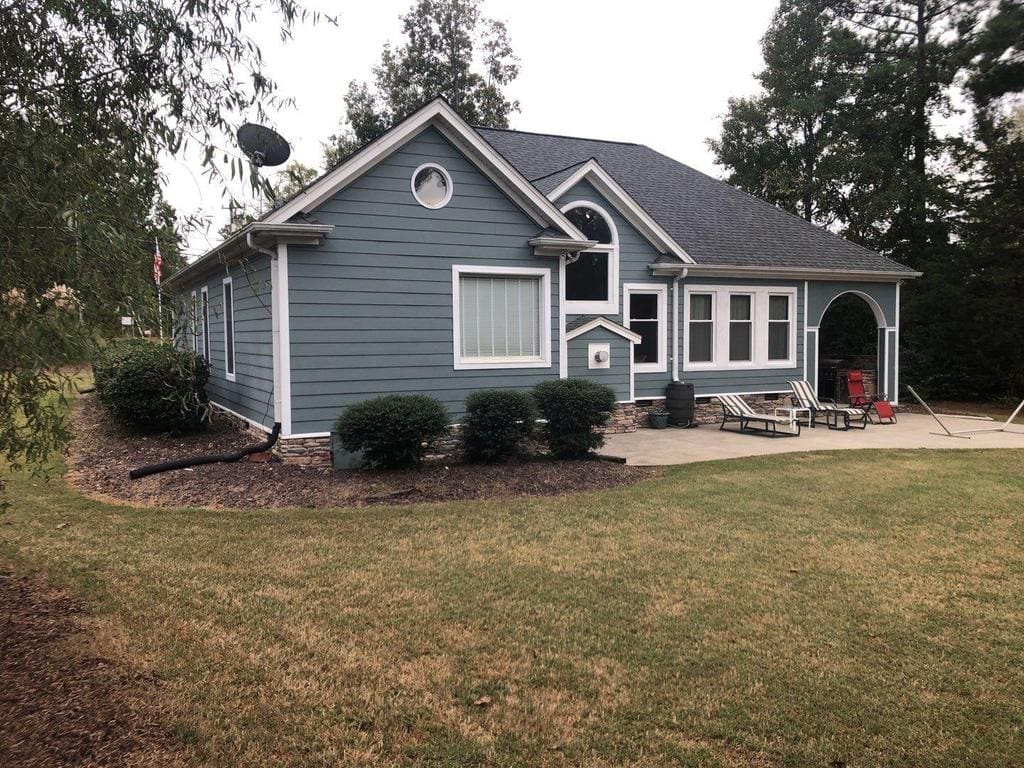 Board and Batten Vinyl Siding installation in High Point, NC